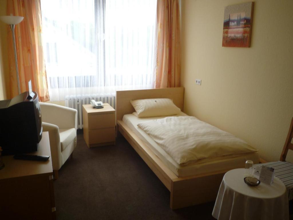 Center Hotel Gütersloh Kamer foto